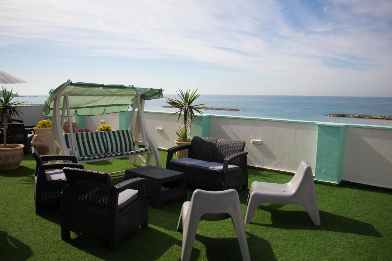 Golden Beach Hotel Tel Aviv Exterior foto
